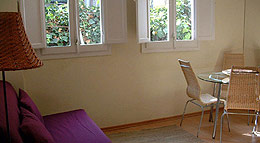 B&B Barcellona, Spagna